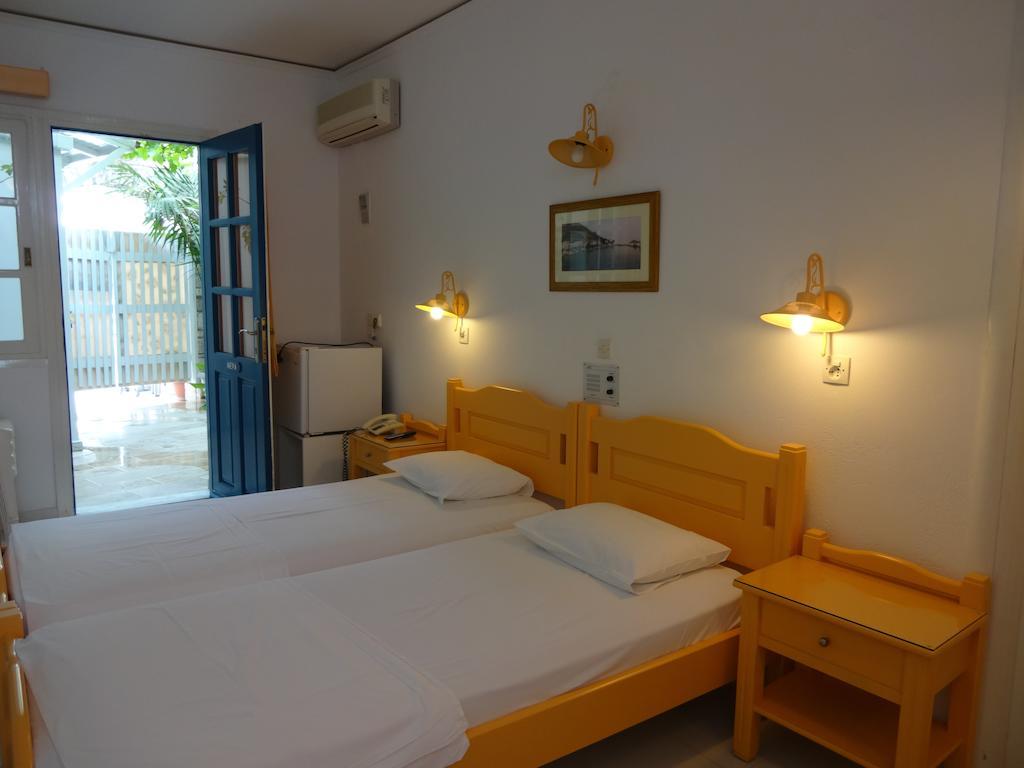 Remezzo Hotel & Studios Pythagóreion Værelse billede