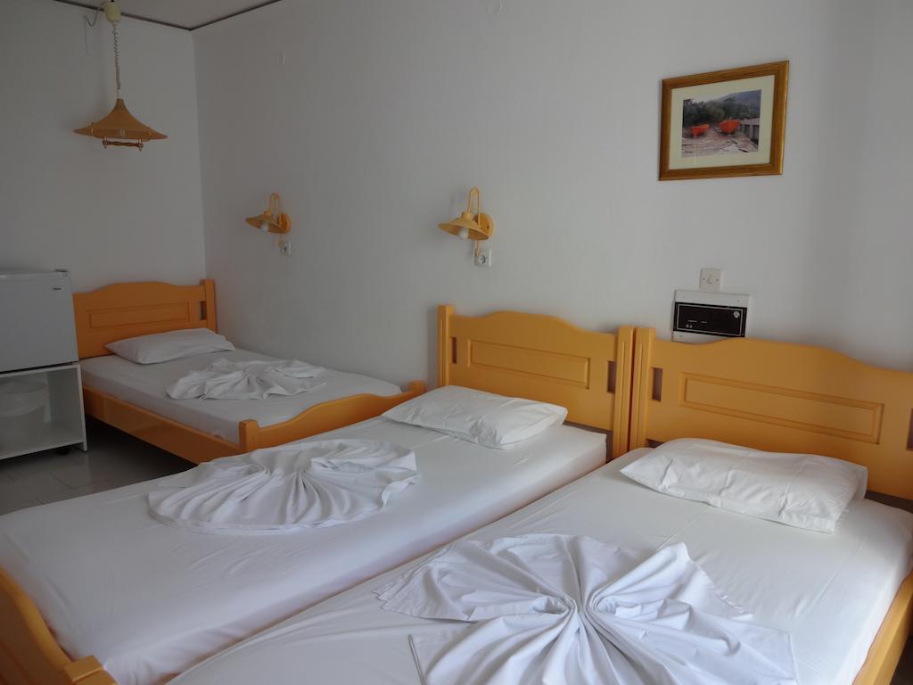 Remezzo Hotel & Studios Pythagóreion Eksteriør billede