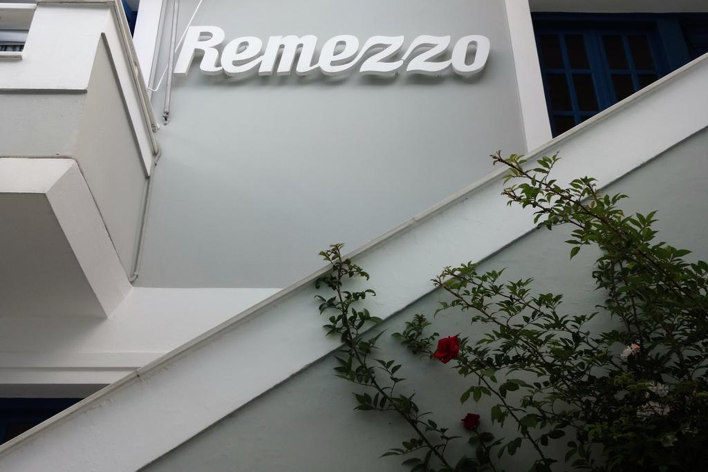 Remezzo Hotel & Studios Pythagóreion Eksteriør billede